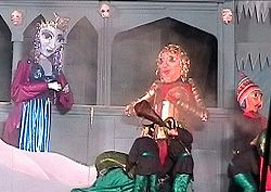 Queen rewards the knight