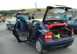 Carrying the tack in the boot