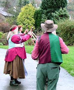 'Cogs & Wheels' dancers