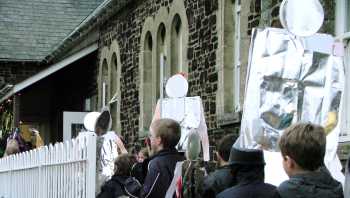 Queuing to leave
